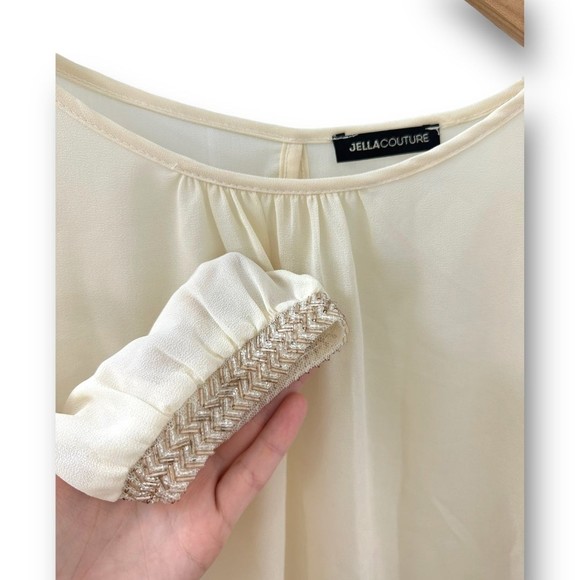 Women’s Boutique Cream Ivory Flowy Blouse Beaded Sleeve Detail Small - Picture 1 of 12